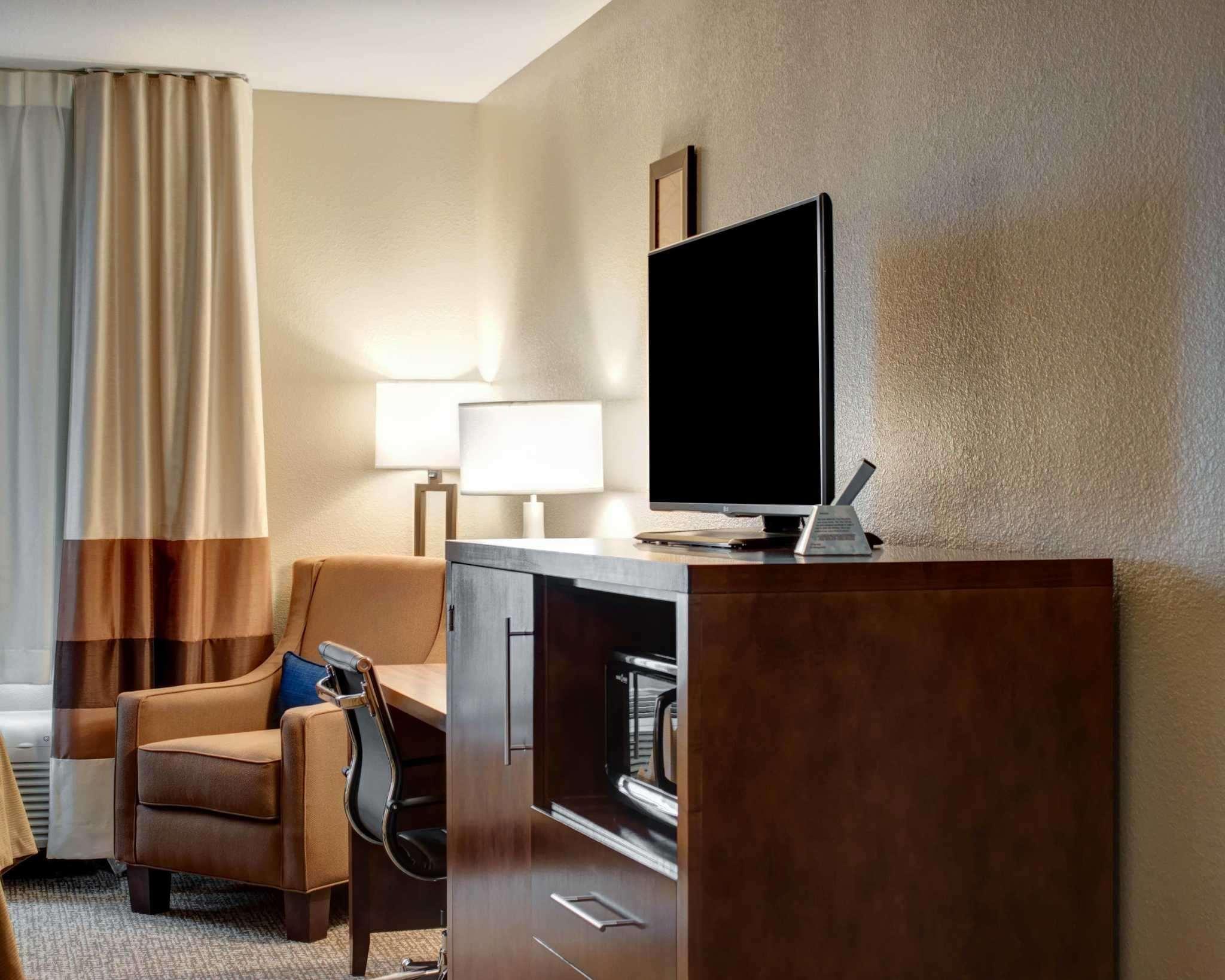 Comfort Inn & Suites Caldwell Exteriör bild