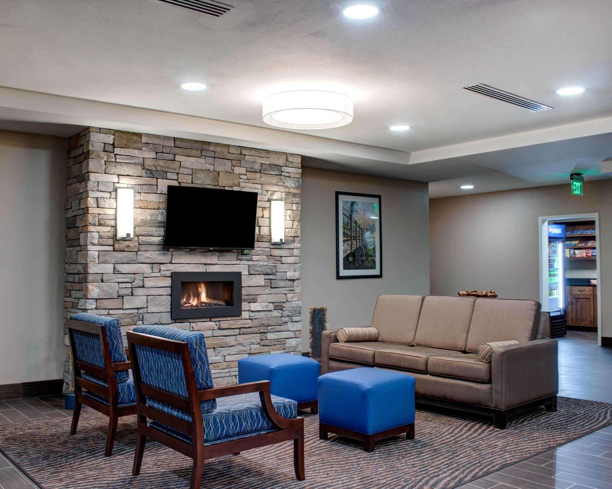 Comfort Inn & Suites Caldwell Exteriör bild